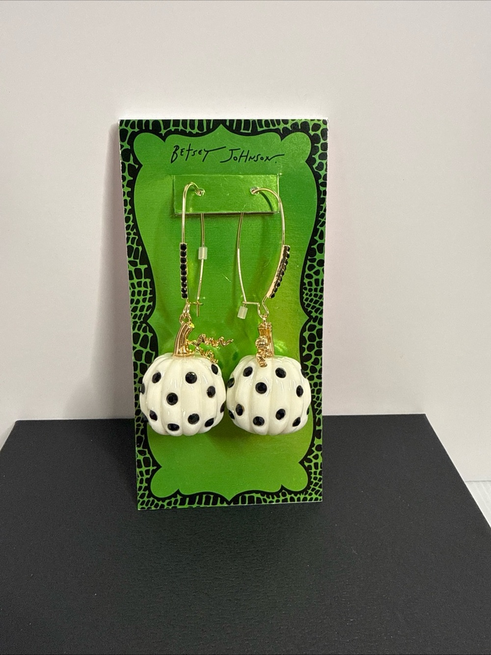 Betsey Johnson White & Black Polka Dot Pumpkin Drop Earrings